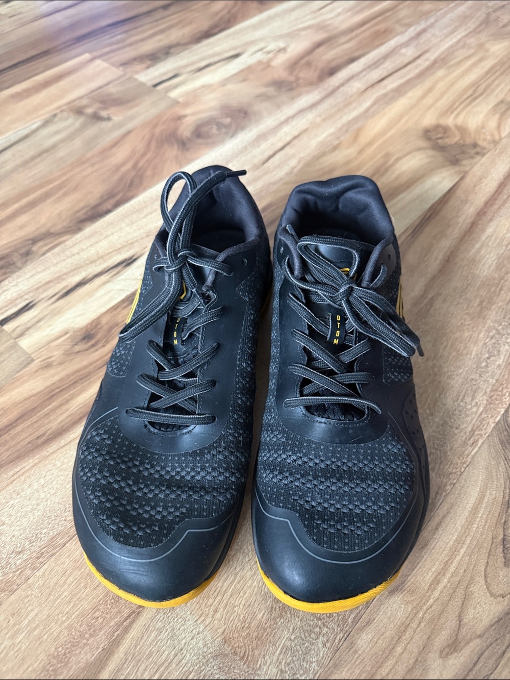 Men's Black Athletic Sneakers with Yellow Accents